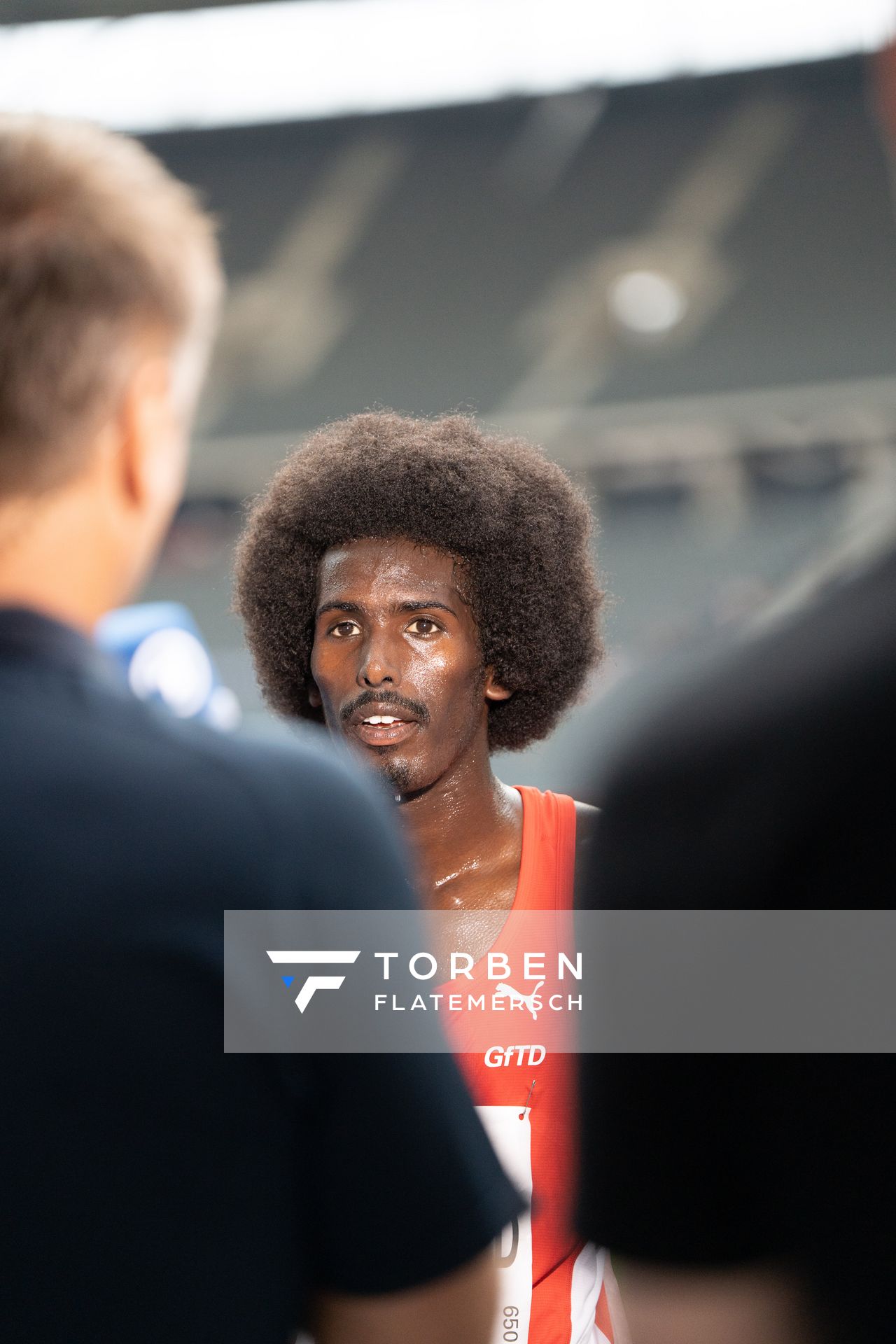 Deutscher Meister ueber 5000m Mohamed Mohumed (LG Olympia Dortmund) waehrend der deutschen Leichtathletik-Meisterschaften im Olympiastadion am 25.06.2022 in Berlin